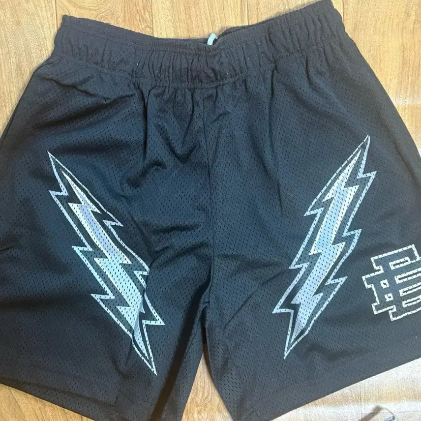 [SOLD OUT] Eric Emanuel 반바지 블랙 메쉬