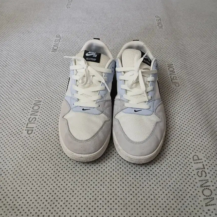 [BUNJANG] Nike SB Alleyoop Black White Sneakers / 나이키 SB 알리웁 블랙 화이트