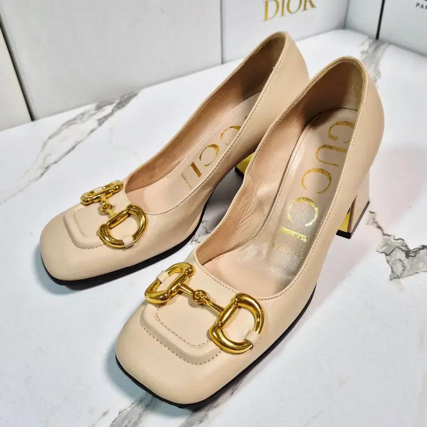 [BUNJANG] Gucci Horsebit Leather Pumps Mid-Heel Shoes / (정품) 구찌 홀스빗 레더 펌프스 미들힐 구두 35.5
