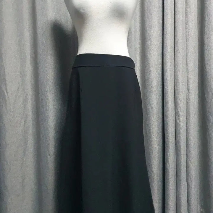 [BUNJANG] L Black Classic Long Skirt / L블랙 클래식 롱스커트