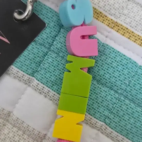 [BUNJANG] STAYC Metamorphic Pop-Up Store Summin Letter Keyring / 스테이씨 메타모르픽 팝업스토어 제작 키링 수민글자포함 판매해요!
