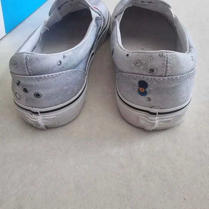 [BUNJANG] Vans Slip-On Button Printed Sneakers / 반스 슬립온 버튼 프린팅 스니커즈 moca