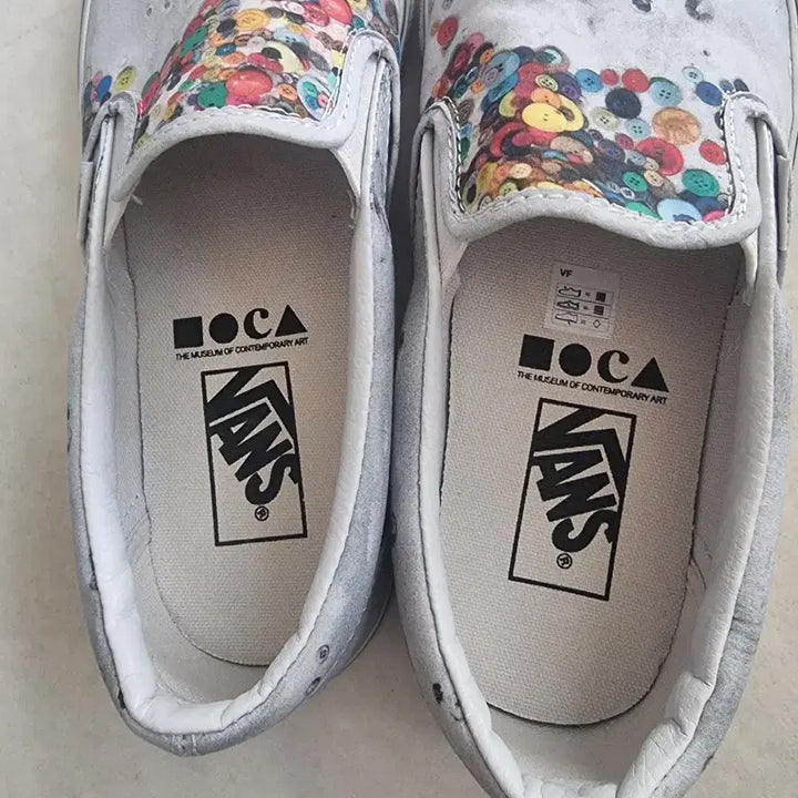 [BUNJANG] Vans Slip-On Button Printed Sneakers / 반스 슬립온 버튼 프린팅 스니커즈 moca