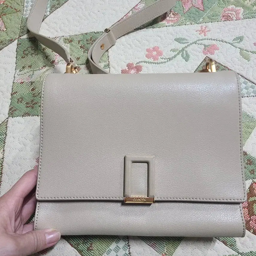 [BUNJANG] Couronne Shoulder Bag Beige / 쿠론 가방