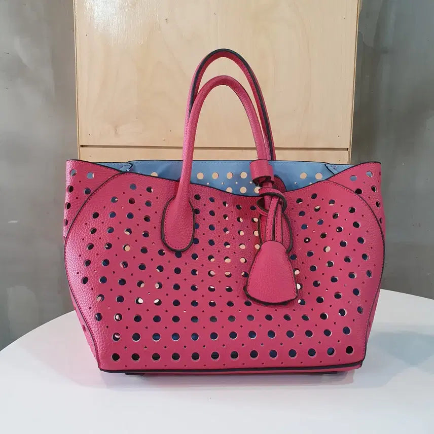 [BUNJANG] Pink Punching Tote Bag with Pouch Set / 핑크 펀칭 토트백 + 파우치 세트
