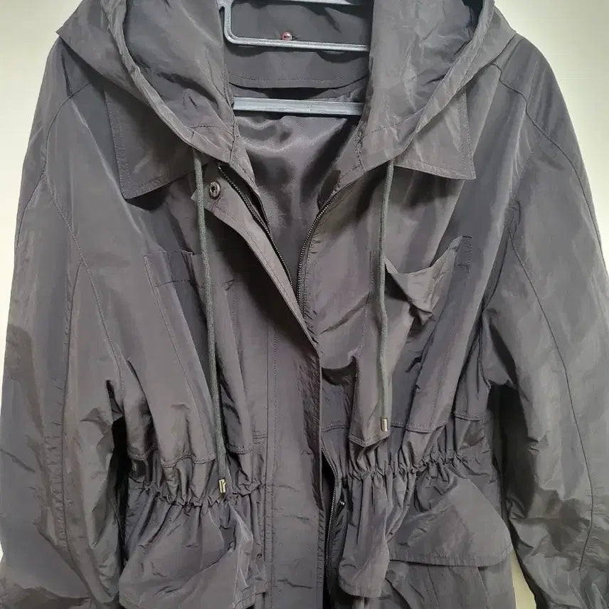 [BUNJANG] Vov Long Hooded Windbreaker Jacket / 보브 롱후드 바람막이 점퍼