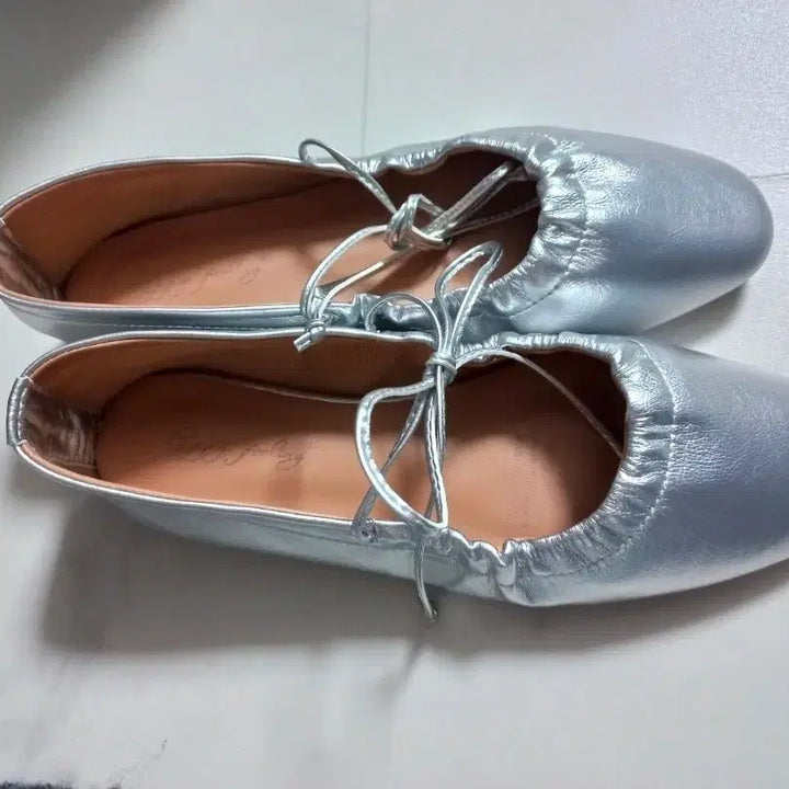 [BUNJANG] Silver Ballerina Flat Shoes (230) / 실버 끈 발레리나 플랫 슈즈(230)