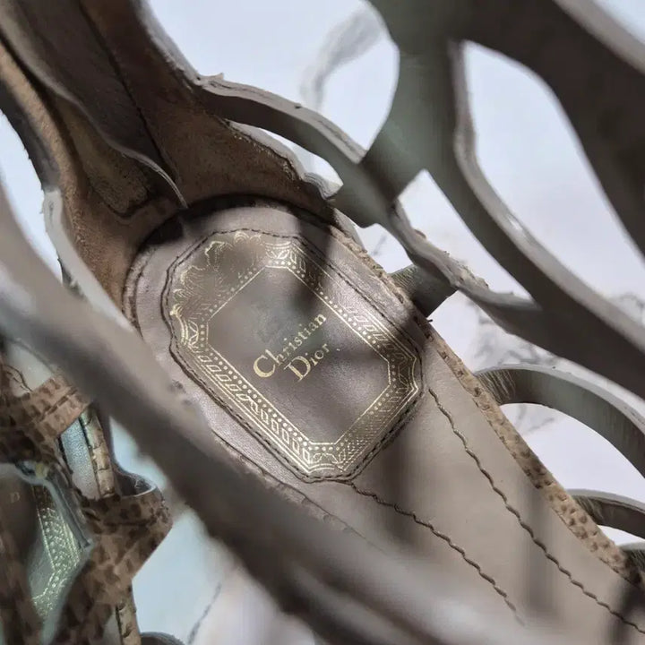 [BUNJANG] Dior Paradise Python Embossed Leather Sandals Heels 36.5 / (정품) 디올 파라다이스 파이썬 엠보싱 가죽 샌들 힐 구두 36.5