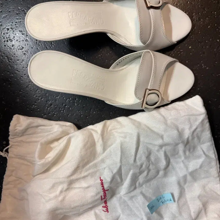 [BUNJANG] Ferragamo Mule 250mm Heels / 페라가모 뮬 250mm 뮬 판매해요