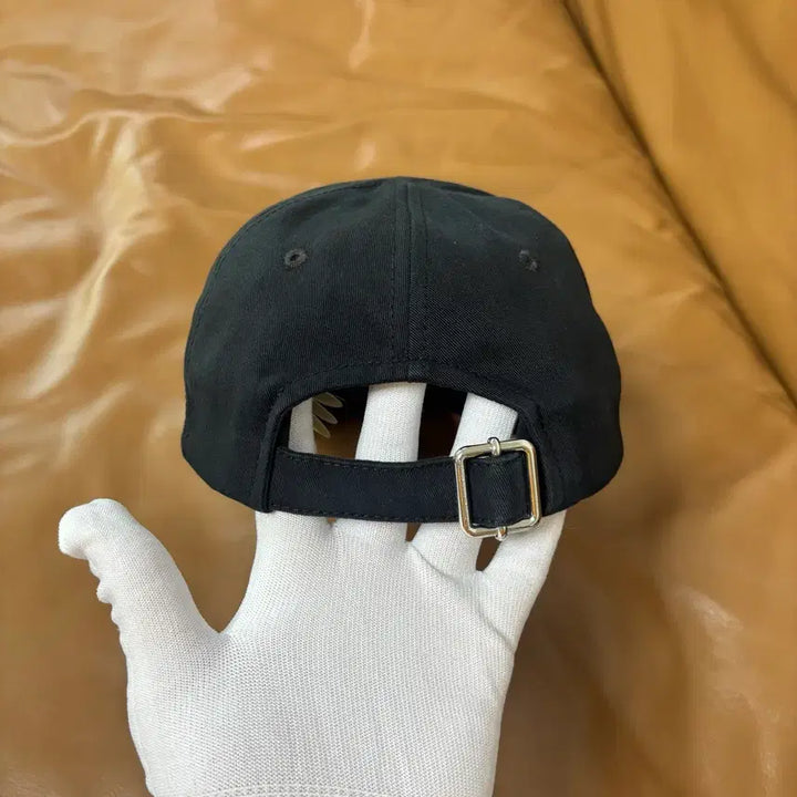 [BUNJANG] Off-White 6-Panel Ball Cap Hat Arrow Black / 오프화이트 6패널 볼캡 모자 애로우 블랙