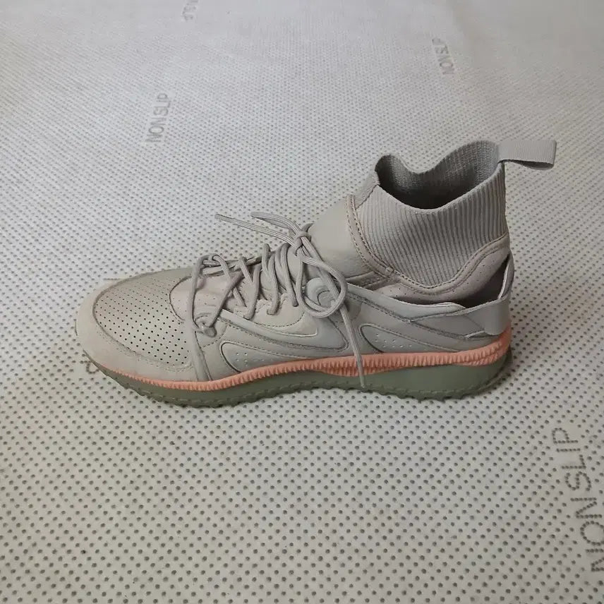 [BUNJANG] Puma Han Kjobenhavn Tsukimi Cori Drizzle Sneakers / 푸마 한코펜하겐 츠키 코리 드리즐 스니커즈