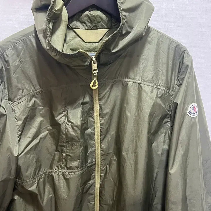 [BUNJANG] Moncler Windbreaker Jacket / 몽클레어 바람막이