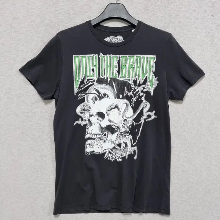 [BUNJANG] Diesel Skull and Snake Printed T-shirt / 디젤 프린팅 반팔티 남95ㅡ0408