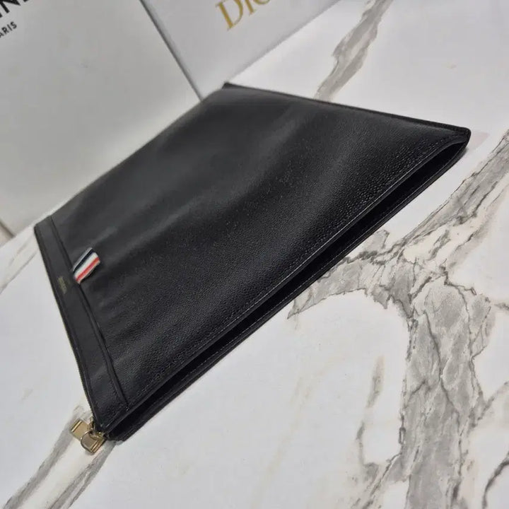 [BUNJANG] Thom Browne Pebble Grain Black Clutch Bag / (정품) 톰브라운 페블 그레인 블랙 클러치 백