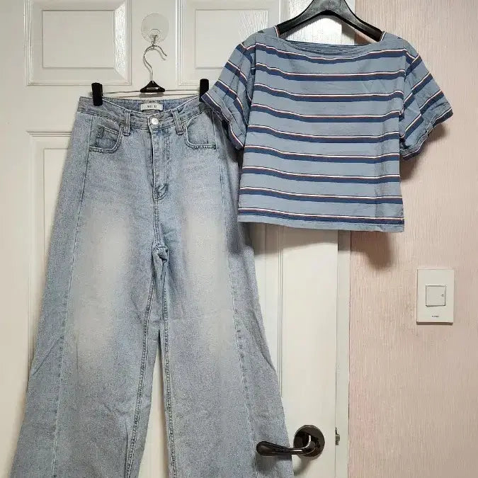[BUNJANG] Lenita Striped Crop T-shirt / Lenita 스트라이프 크롭 반팔티