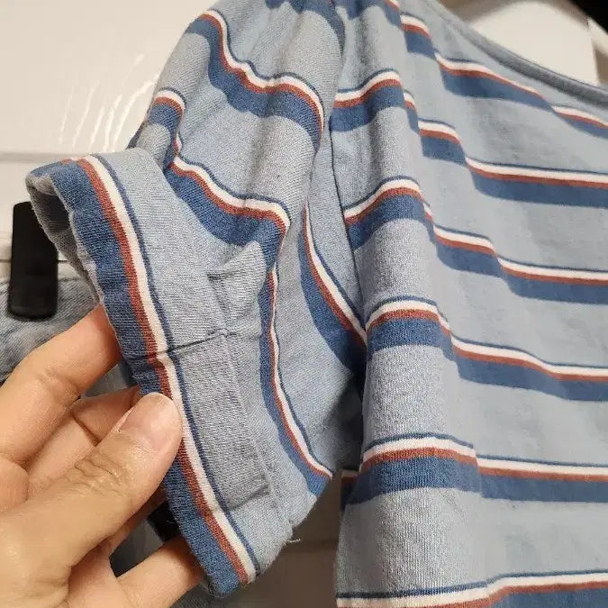 [BUNJANG] Lenita Striped Crop T-shirt / Lenita 스트라이프 크롭 반팔티