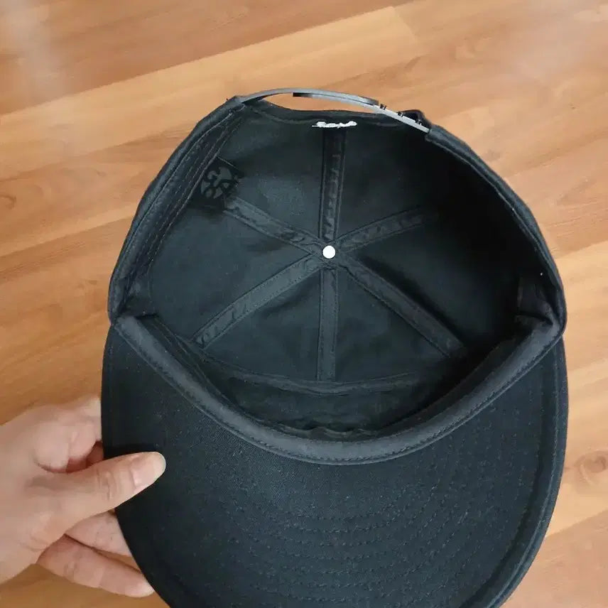 [BUNJANG] GUVO Black Snapback Cap / GUVO 모자