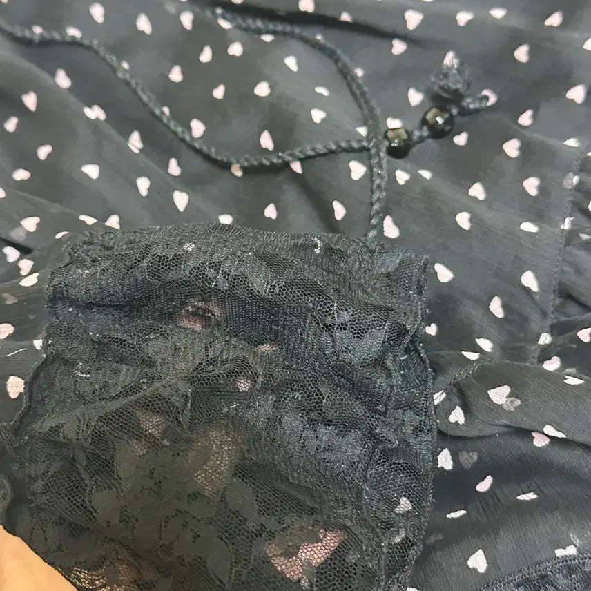 [BUNJANG] Vintage Heart Chiffon Lace Black Mini Dress / 빈티지 하트 시폰 레이스 블랙 원피스