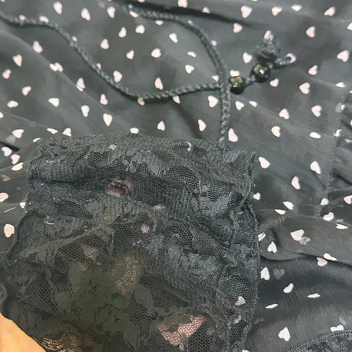 [BUNJANG] Vintage Heart Chiffon Lace Black Mini Dress / 빈티지 하트 시폰 레이스 블랙 원피스