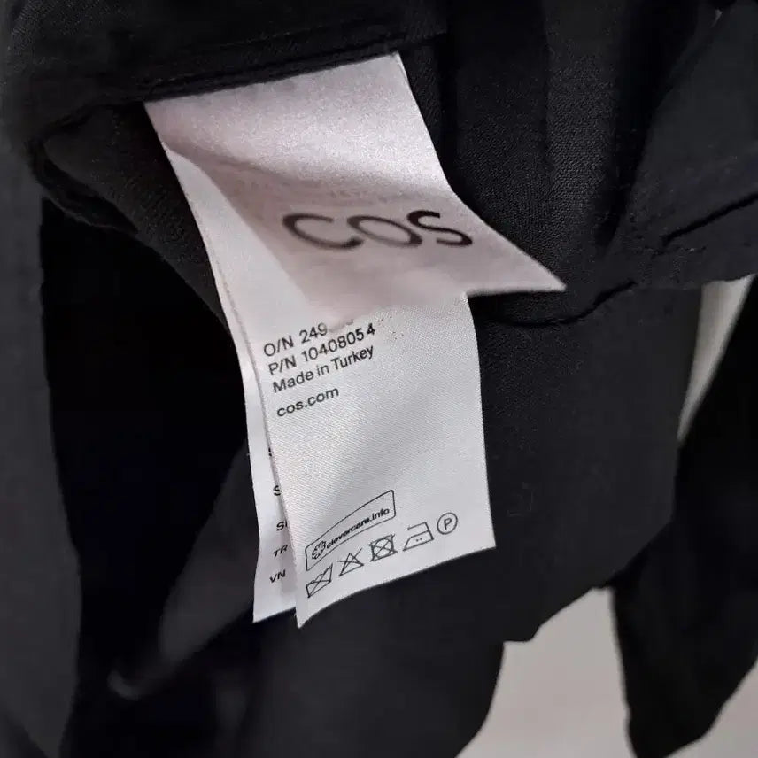 [BUNJANG] COS Black Pleated Mini Dress / COS 블랙 플리츠 미니 원피스