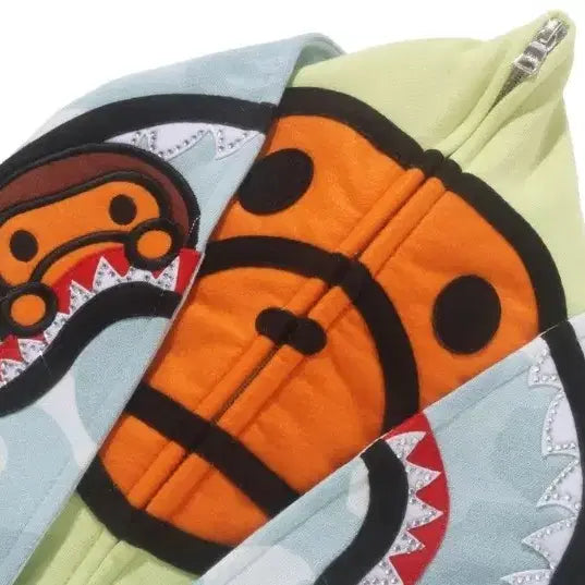 [SOLD OUT] 베이프 크리스탈 베이비 마일로 샤크 크롭 풀 집 더블 후드 집업