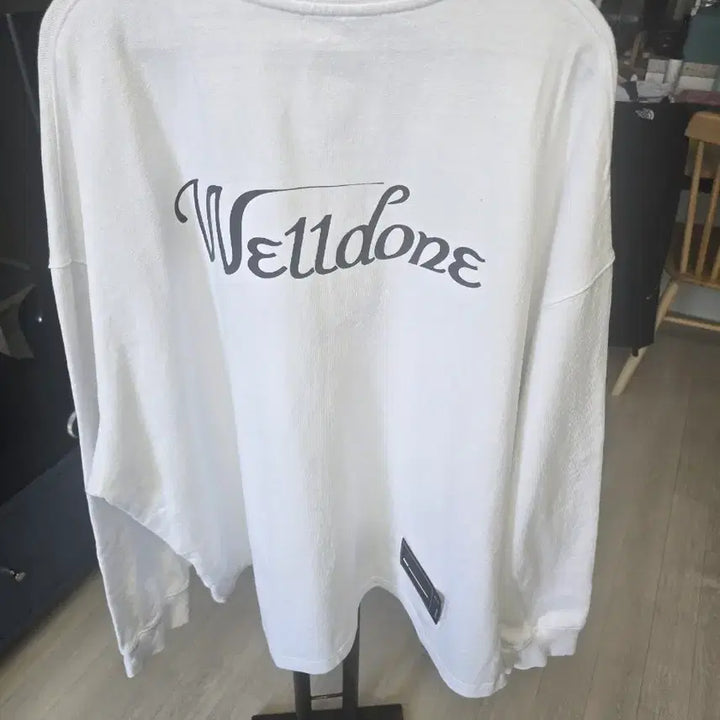 [BUNJANG] We11done Long Sleeve T-shirt / 지드래곤 웰던 긴팔 티셔츠 화이트