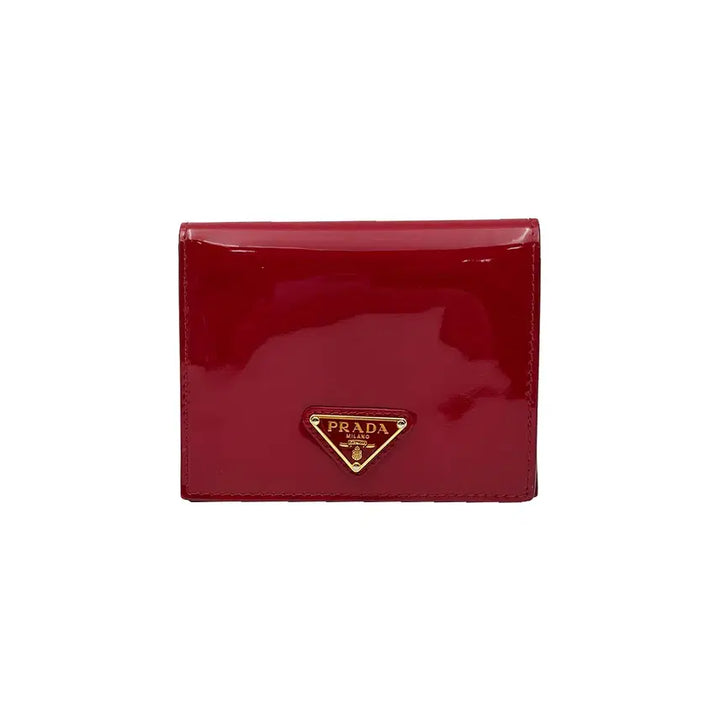 [BUNJANG] Prada 1MV204 Cherry Red Patent Gold Lettering Logo Flap Wallet / 프라다 1MV204 체리 레드 페이던트 금장 레터링 로고 플랩 반지갑