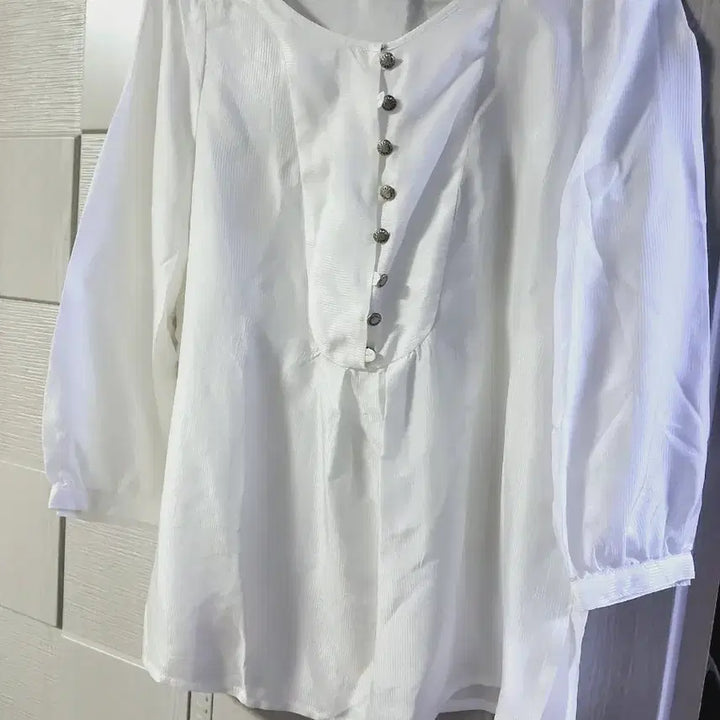 [BUNJANG] White Puff Sleeve Blouse / 화이트 블라우스 새상품