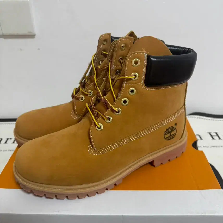[BUNJANG] Timberland Premium 6-Inch Waterproof Boots Wheat Nubuck Wide 290mm / 팀버랜드 프리미엄 6인치 워터프루프 부츠 위트 누벅 - 와이드 290mm