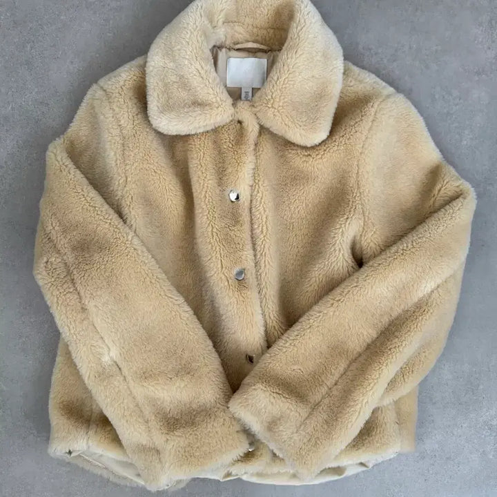 [BUNJANG] H&amp;M Ivory Short Mouton Jacket / H&amp;M 에이치앤엠 아이보리 숏 무스탕 자켓