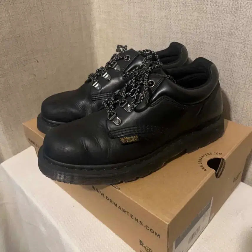 [BUNJANG] Stussy x Dr. Martens 8053 Hiking Shoes / 스투시 닥터마틴 8053