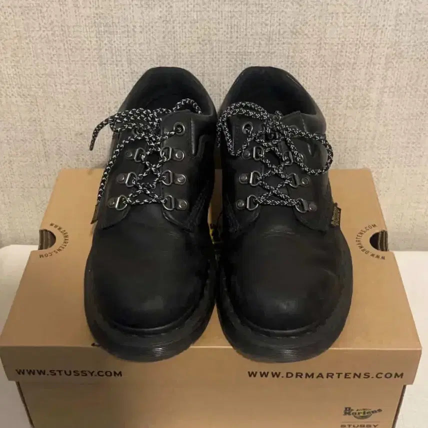 [BUNJANG] Stussy x Dr. Martens 8053 Hiking Shoes / 스투시 닥터마틴 8053