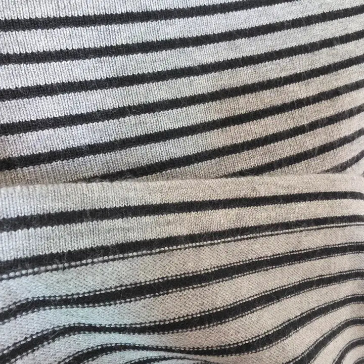 [BUNJANG] Striped Long Sleeve Knit Blouse / 스트라이프 긴팔 니트블라우스 카라니트
