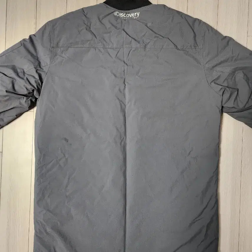 [BUNJANG] Discovery Expedition Pictor Goose Down Jacket (Gray, Size 100) / 새상품급) 디스커버리 익스페디션 픽토르 구스 다운자켓 DMDJ7W861그