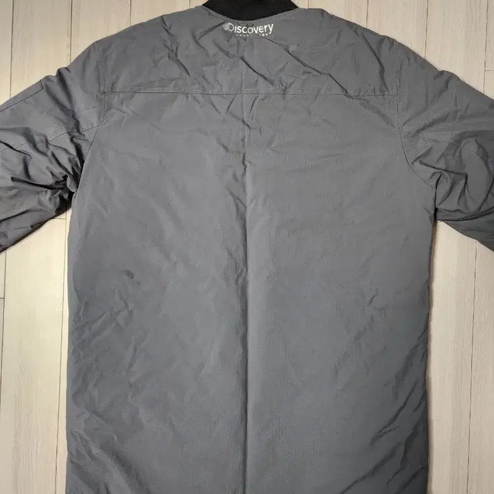 [BUNJANG] Discovery Expedition Pictor Goose Down Jacket (Gray, Size 100) / 새상품급) 디스커버리 익스페디션 픽토르 구스 다운자켓 DMDJ7W861그