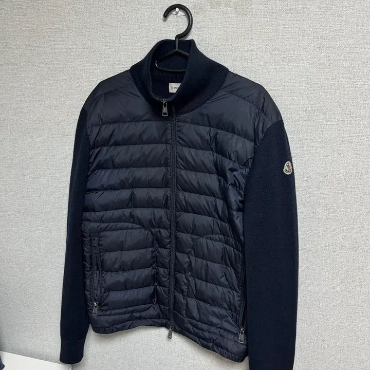 [BUNJANG] Moncler Knit Padded Jacket / [당일배송] 몽클레어 니트 패딩