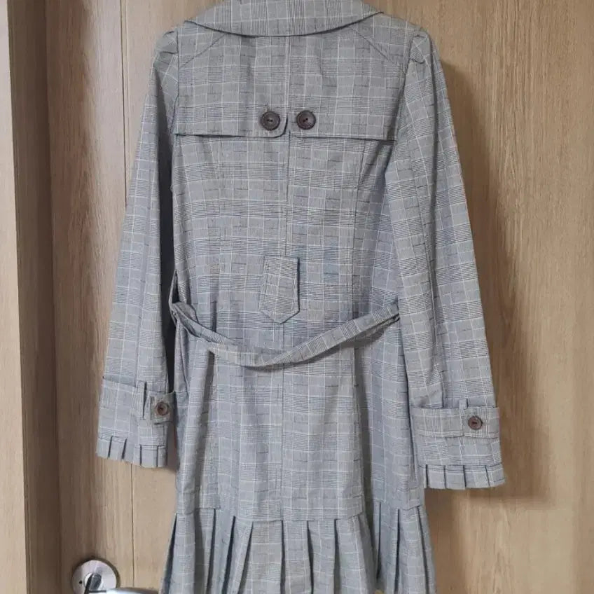[BUNJANG] Check Pattern Trench Coat - Size 55 / 여성 체크 패턴 트렌치코트 55사이즈