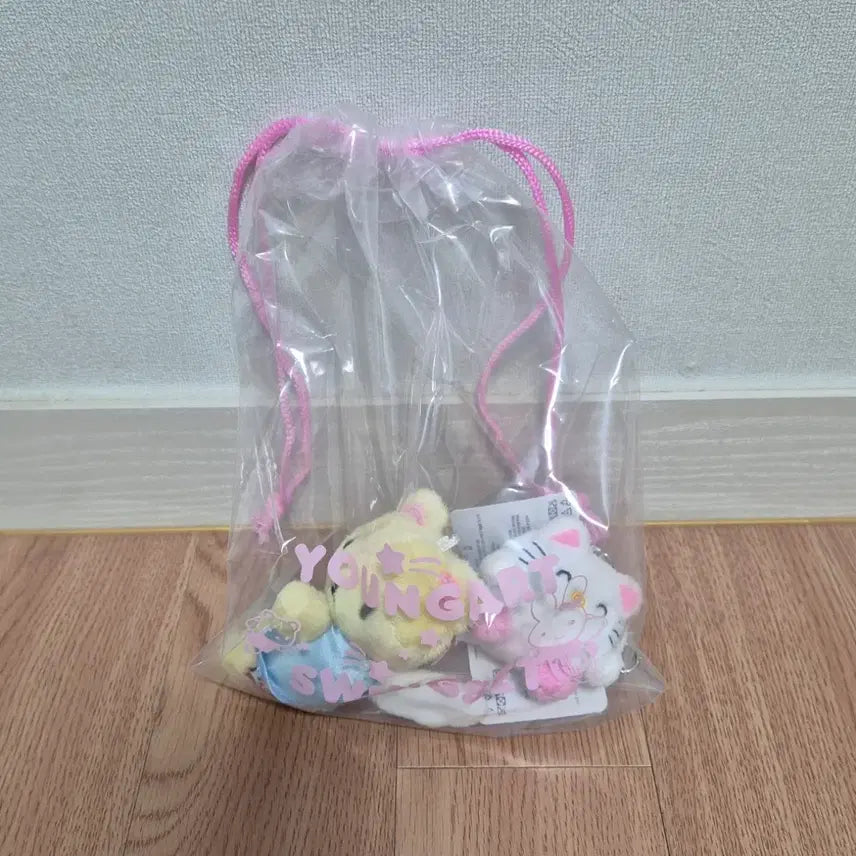 [BUNJANG] Young Art Genie Bear and Baby Cat Keychain / 텀블벅 영아트 지니곰+베이비캣 키링