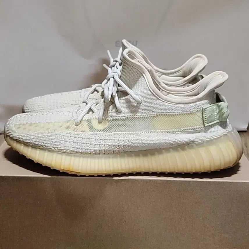 [BUNJANG] Adidas Yeezy Boost 350 V2 Sneakers / 아디다스 이지부스트 285 플랙스 350v2