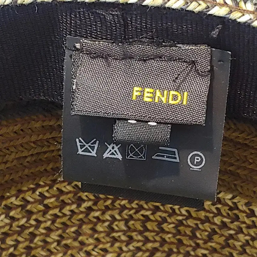 [BUNJANG] FENDI Raffia Hat M / 펜디 FENDI 라피아햇 M
