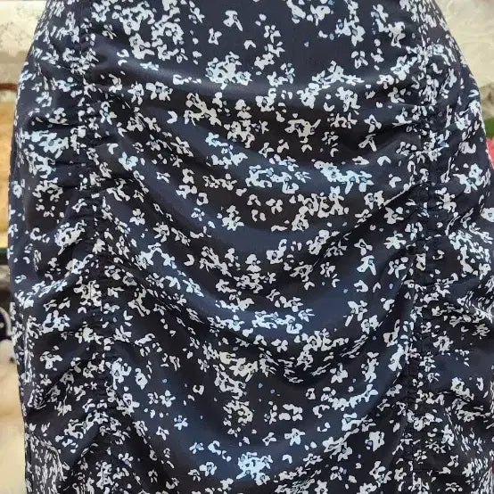 [BUNJANG] FREY I.D Blouse &amp; Long Skirt Set (55-66) / FREY I.D 블라우스+롱스커트(55~66)