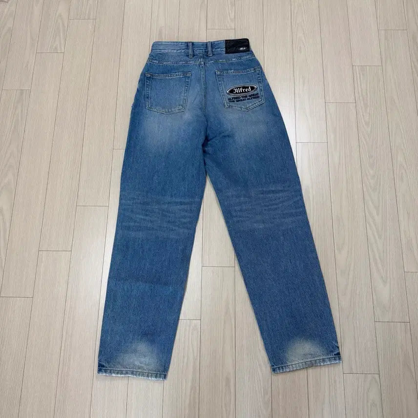[BUNJANG] Alfred Vintage Destroyed Denim Pants / Alfred vtg destroyed denim pants 청바지