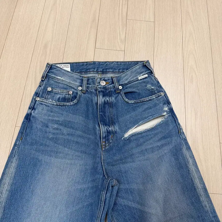 [BUNJANG] Alfred Vintage Destroyed Denim Pants / Alfred vtg destroyed denim pants 청바지