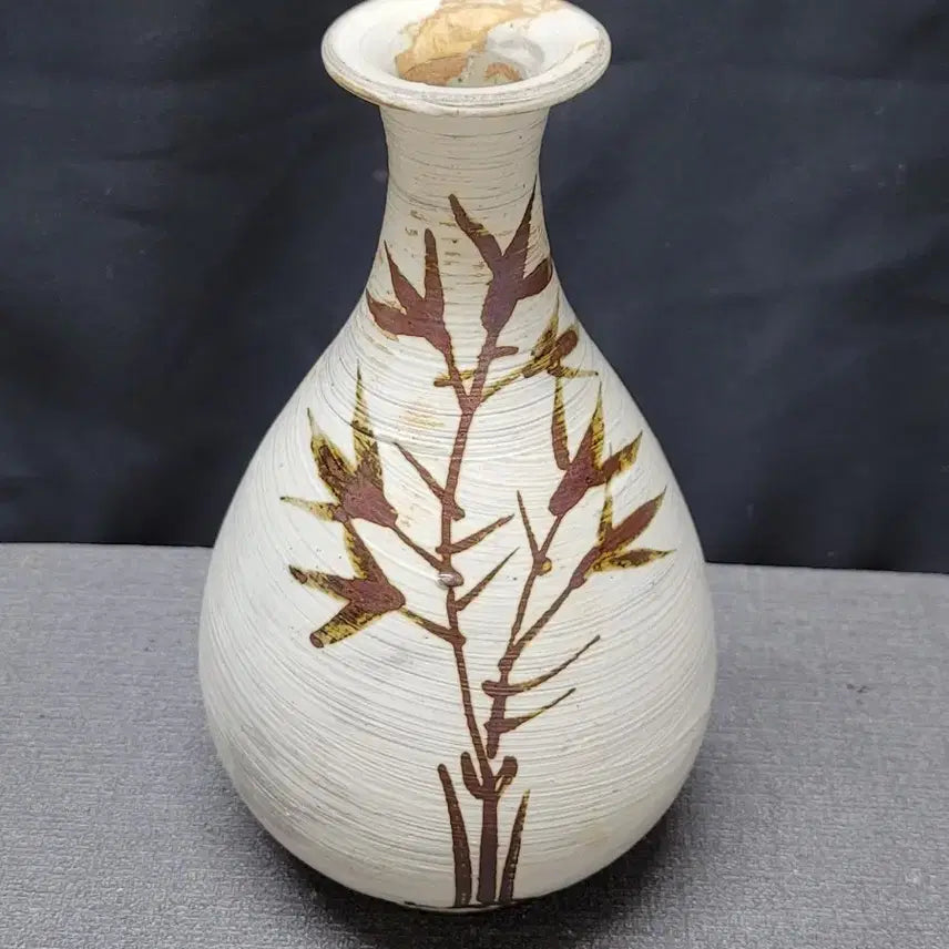 [SOLD OUT] 분청자기 규알 철화 화문주병 도자기