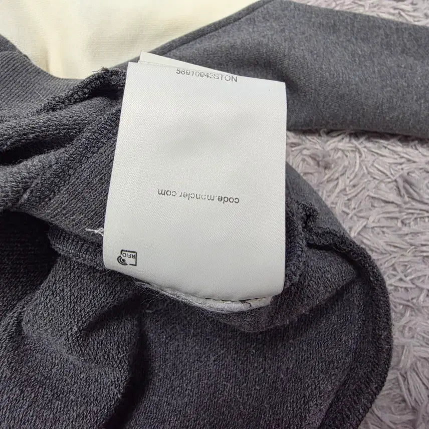 [BUNJANG] Moncler Gamma Blue M Size Men&