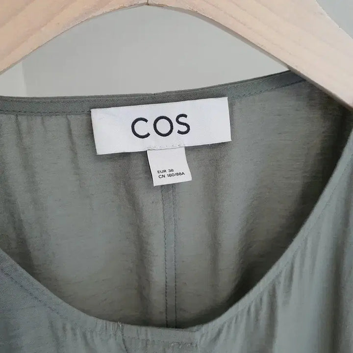 [SOLD OUT] 코스cos 웨이스트 플리티드 원피스