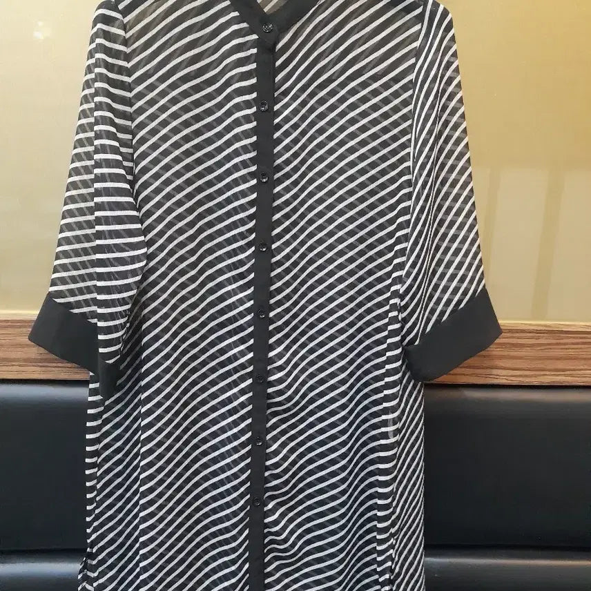 [BUNJANG] Black Striped Sheer Blouse / 블랙 스트라이프 시스루 셔츠 블라우스