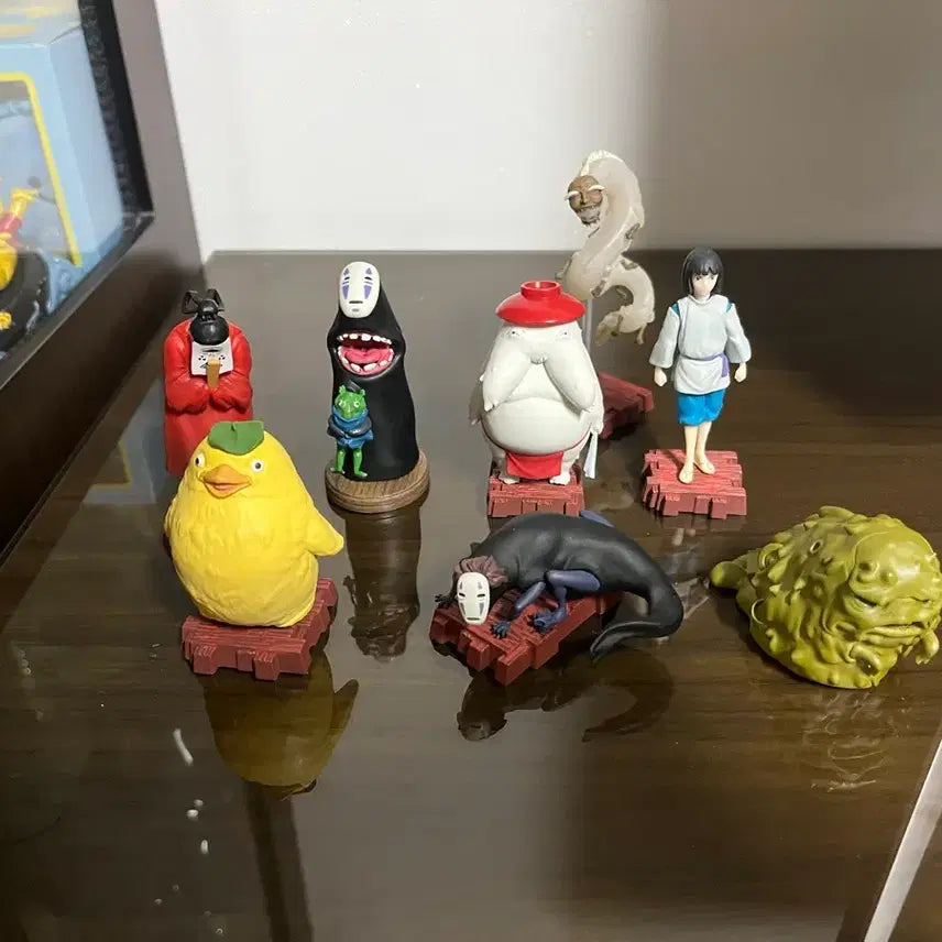[BUNJANG] Studio Ghibli Spirited Away Figure Bundle Set (8 Figures) / 지브리 센과치히로 피규어 8개 일괄