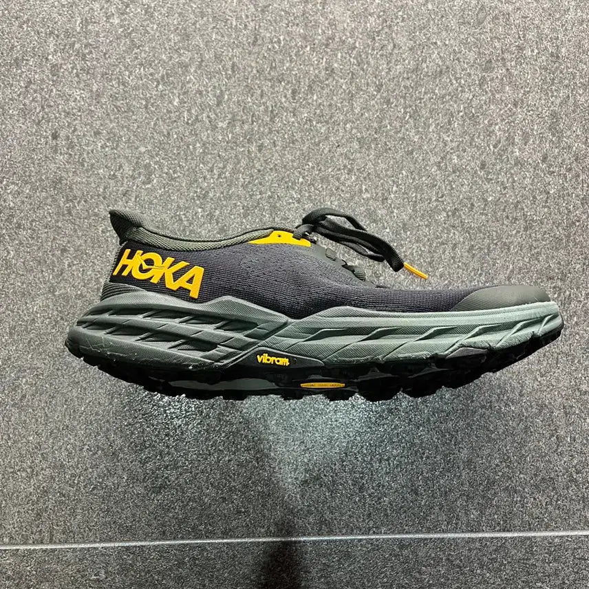 [BUNJANG] Hoka Speedgoat 5 Trail Running Shoes / 호카 스피드고트 5 트레일 러닝화 260mm