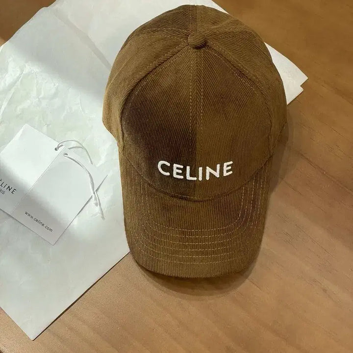 [BUNJANG] Celine Corduroy Hat / 셀린 모자
